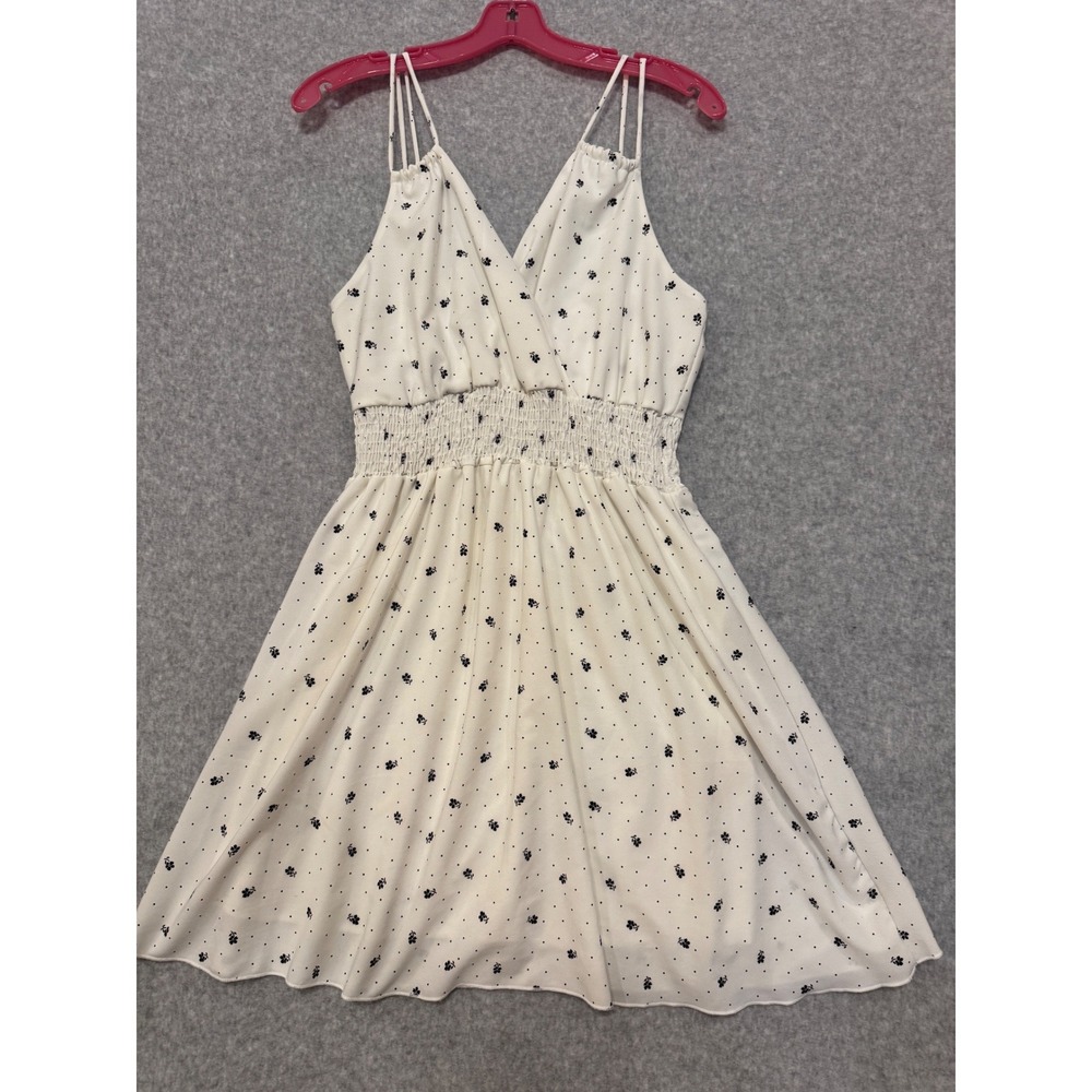 Fashion Magazine White Floral Polka Dot Smocked Waist‎ Dress Large Y2K Baby Doll